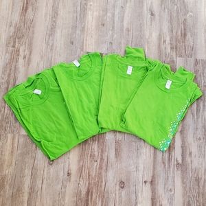 🤑$3 special🤑 4 green crew neck long sleeve t-shirts